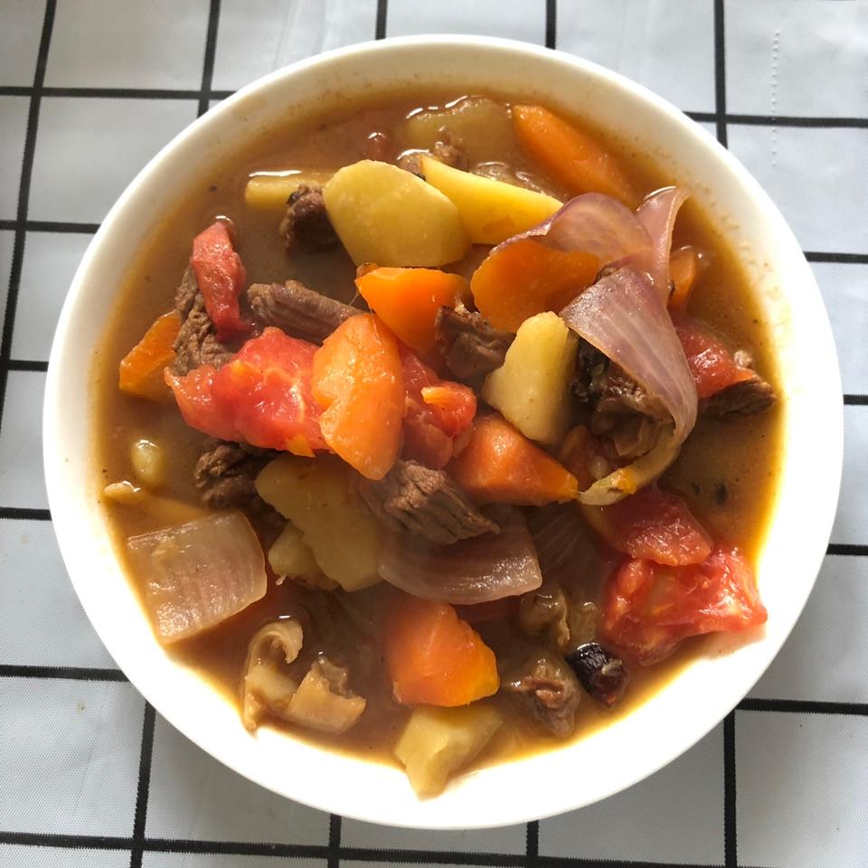 番茄土豆炖牛腩