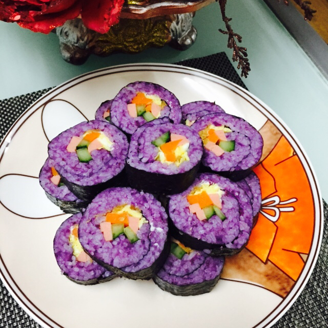 想想mm做的营养紫薯寿司