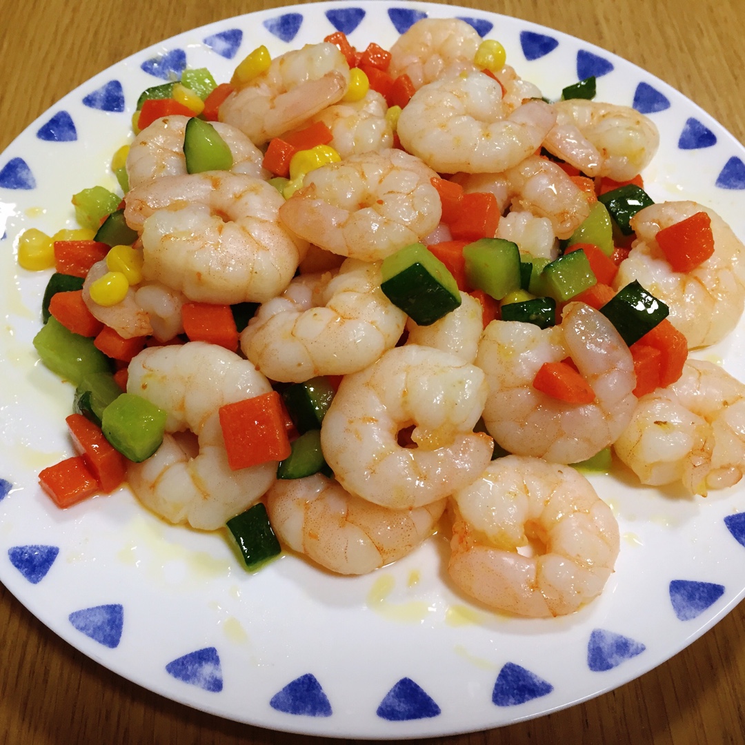 草头居士做的三色炒虾仁