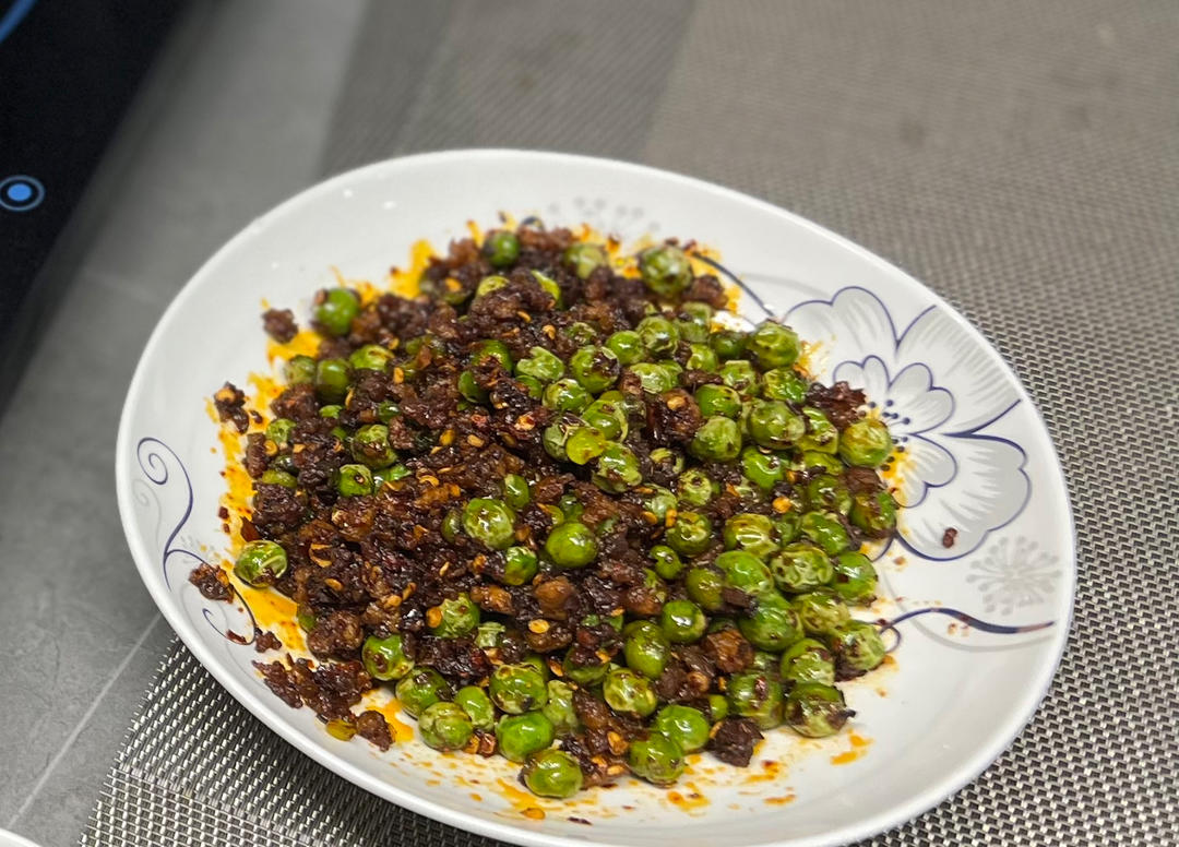 豌豆炒肉末