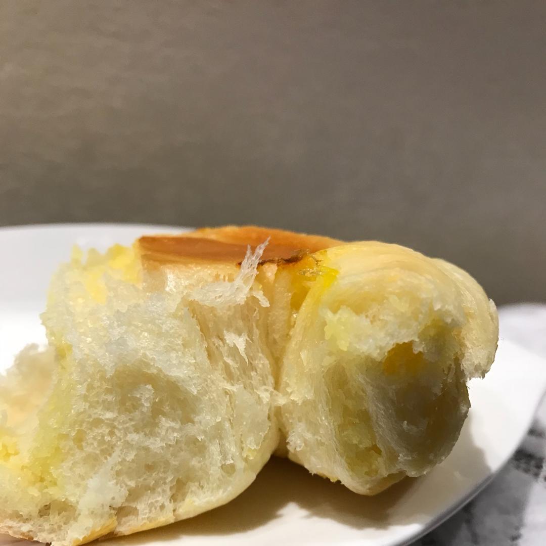 雀上枝头
