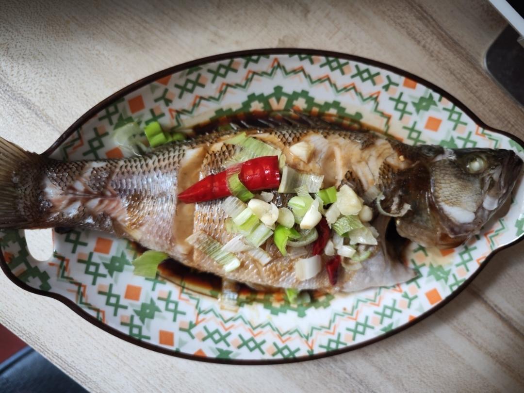 清蒸鲈鱼