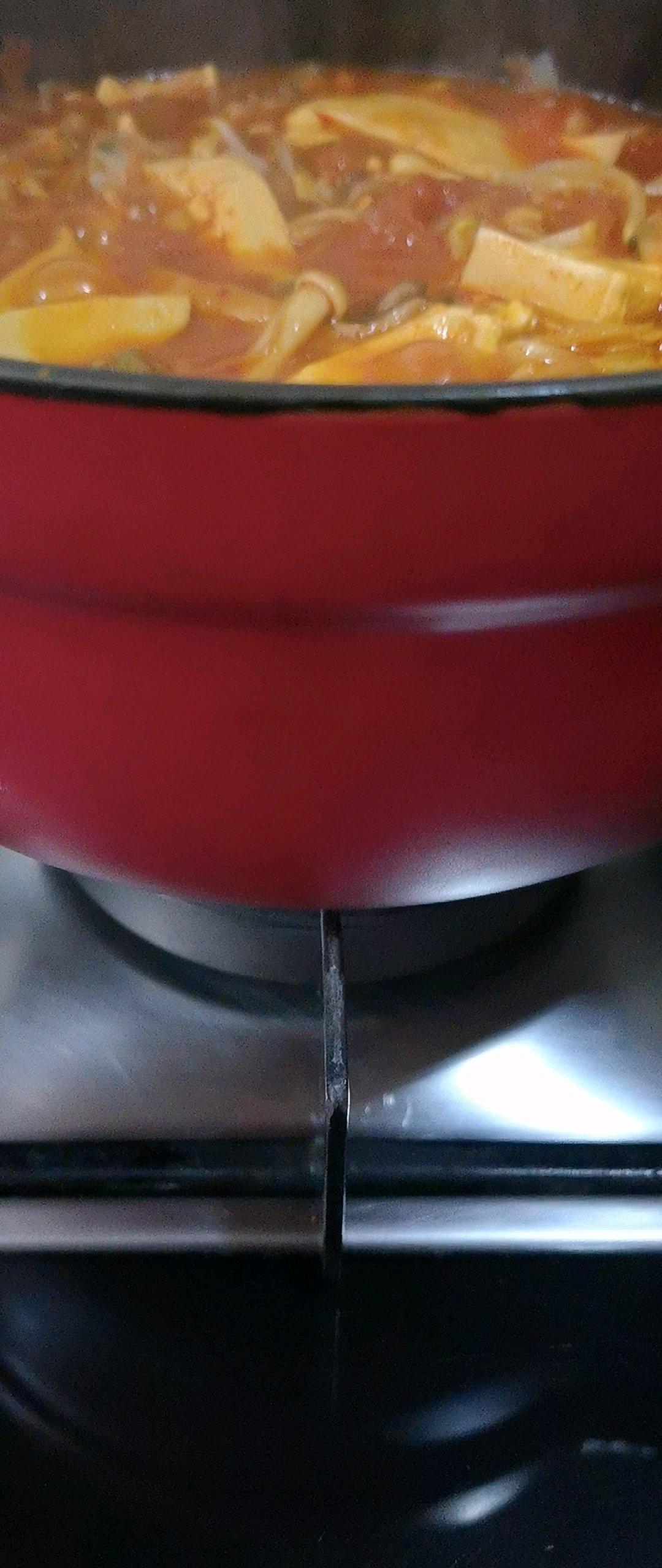 辣白菜豆腐汤