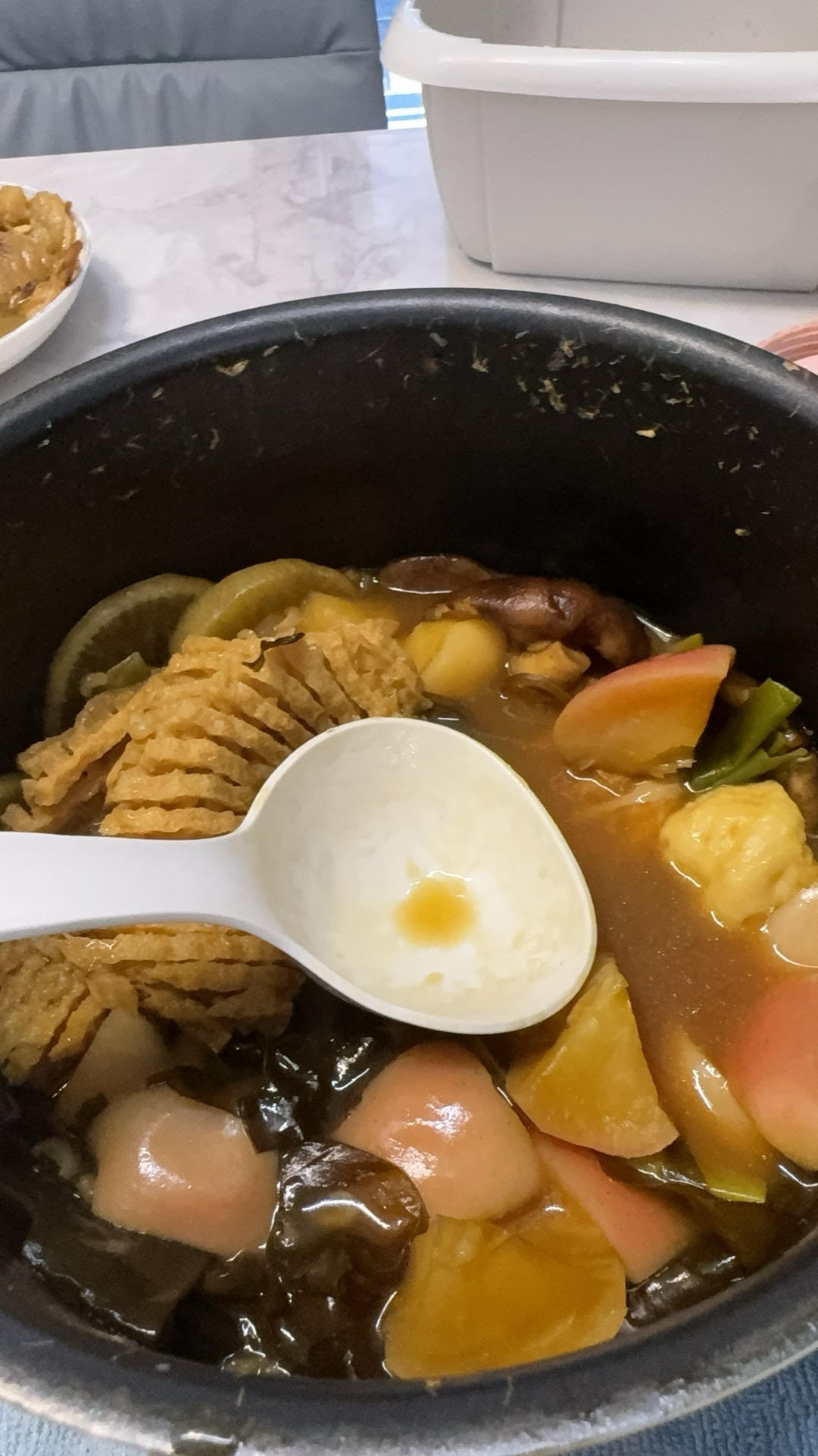 家庭关东煮｜汤底比便利店鲜甜