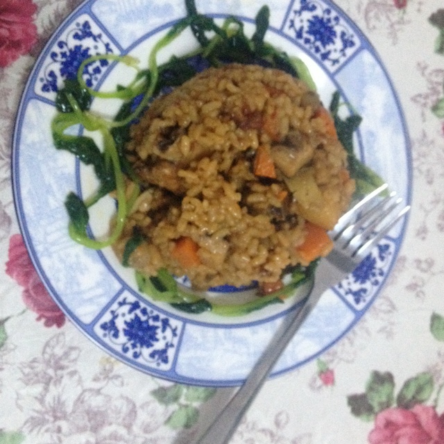 喷香排骨焖饭（爆好吃）