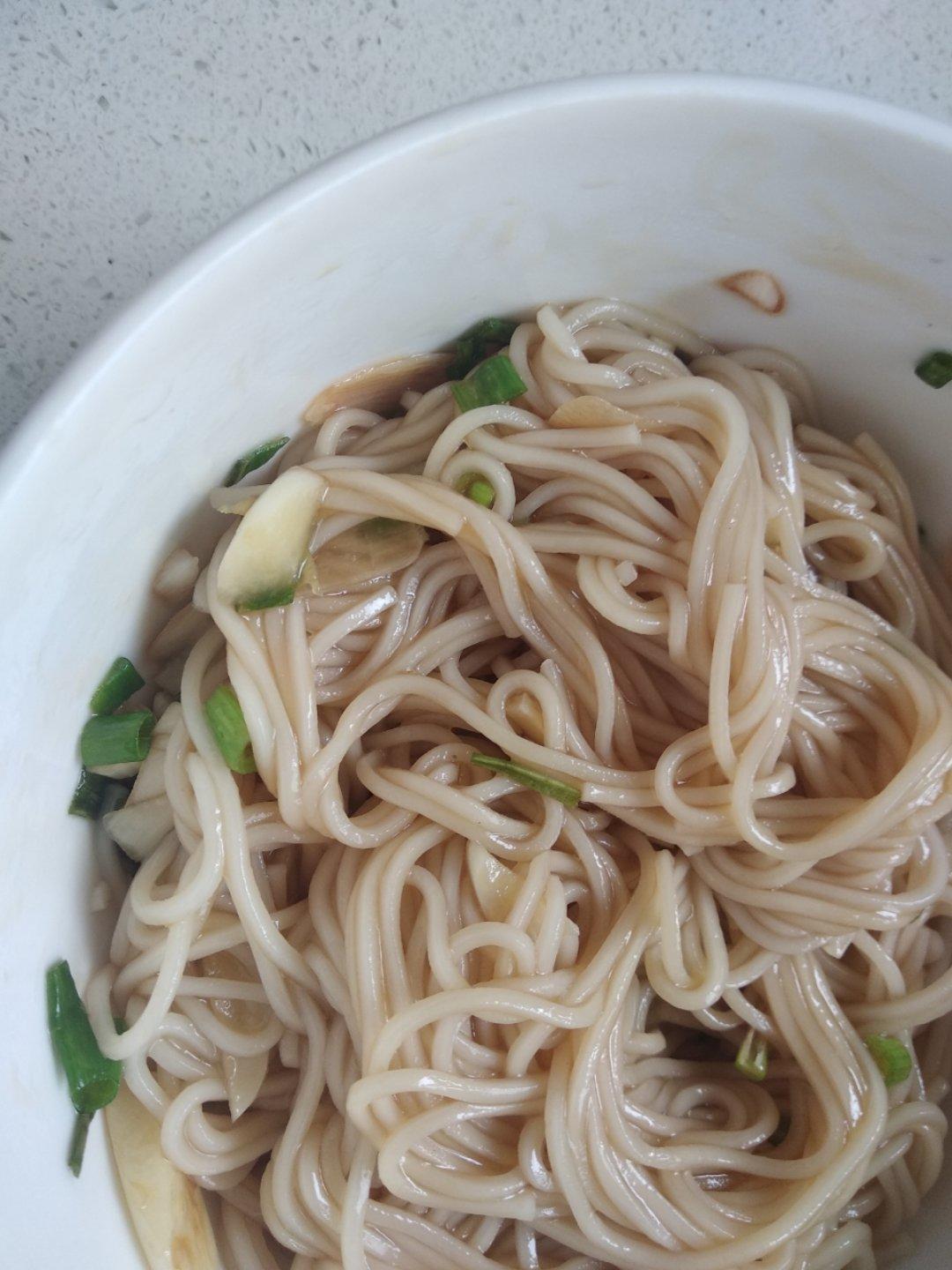 蒜面条