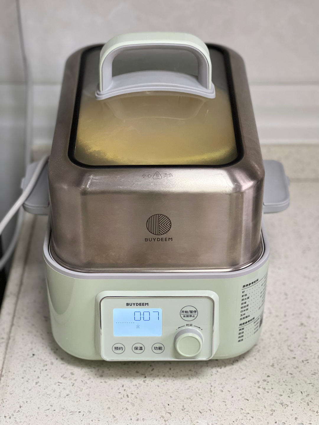 番茄鸡蛋炝锅疙瘩汤【10月北鼎珐琅锅食谱】