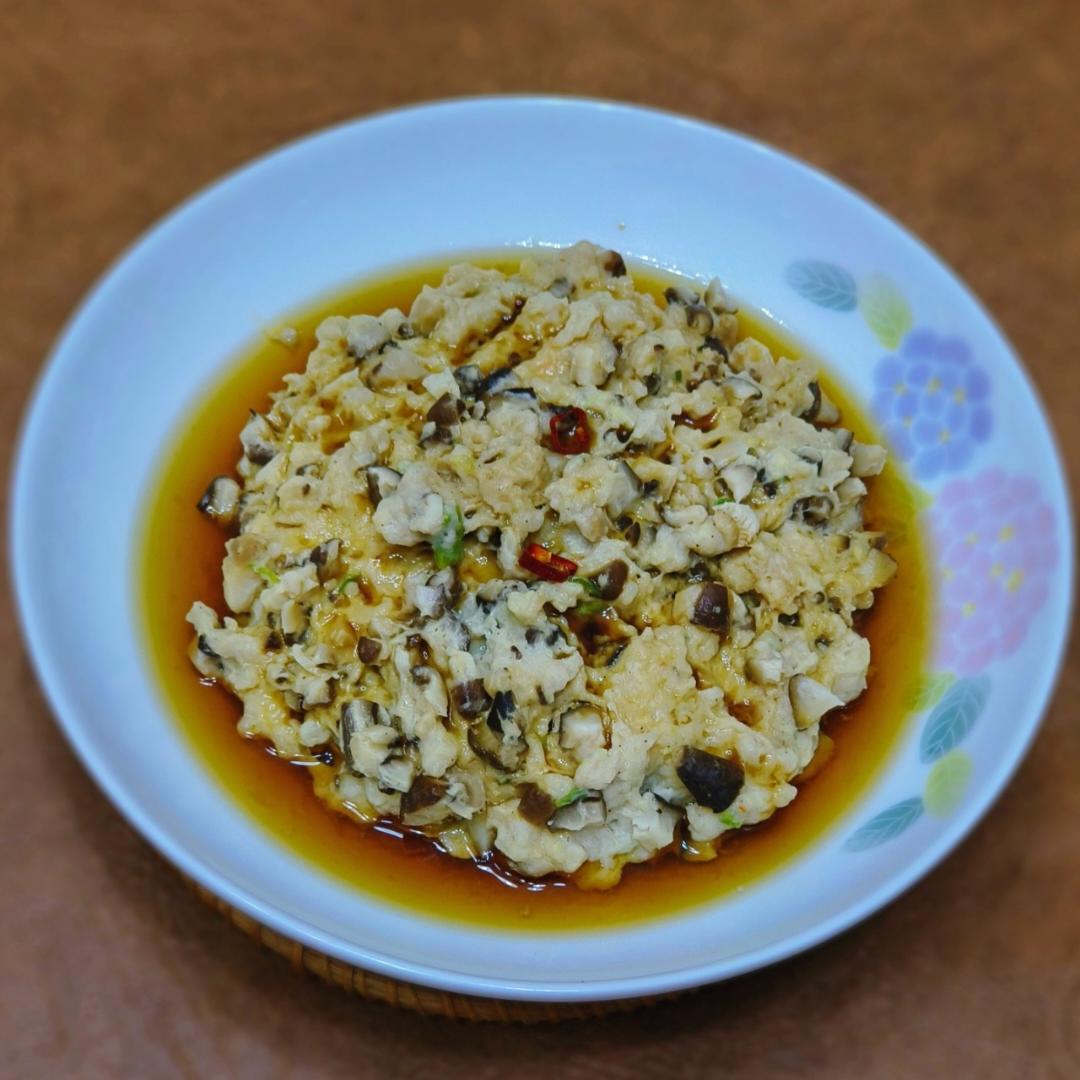 马蹄鲜菇蒸肉饼