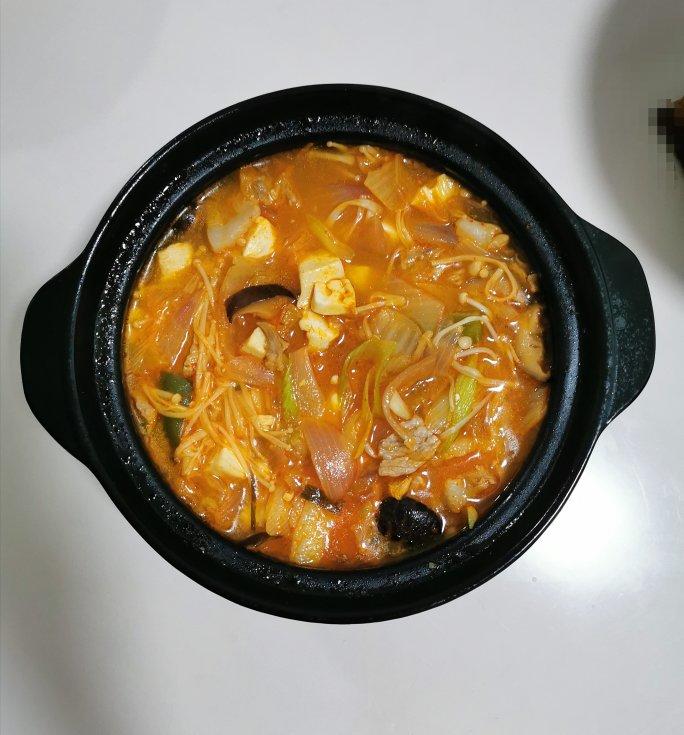 好吃到哭泣的泡菜豆腐汤