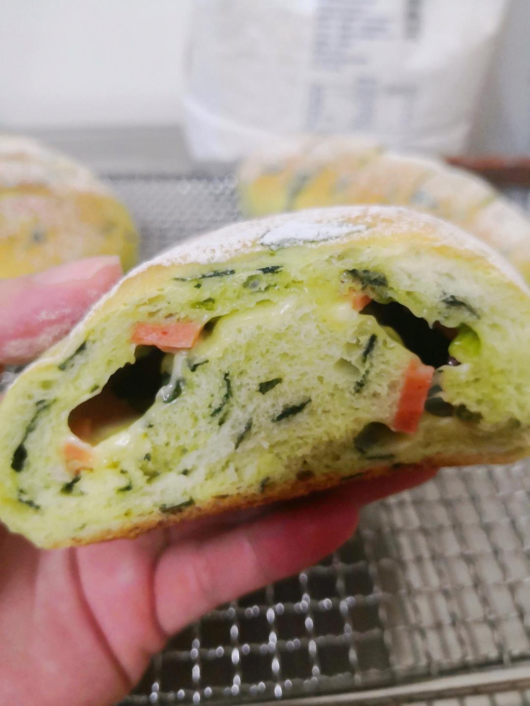 菠菜芝士咸面包