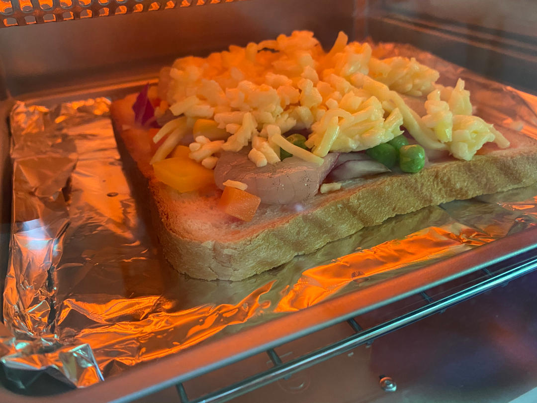 超好吃面包披萨🍕