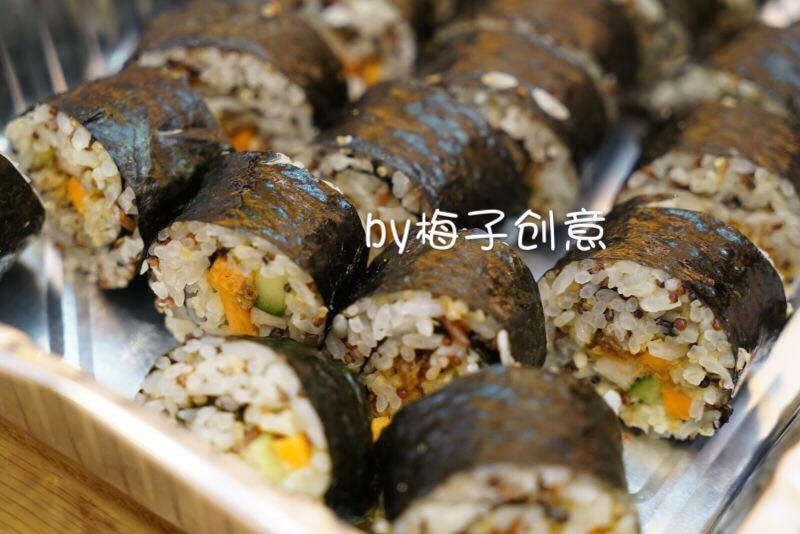 三色藜麦寿司卷的做法