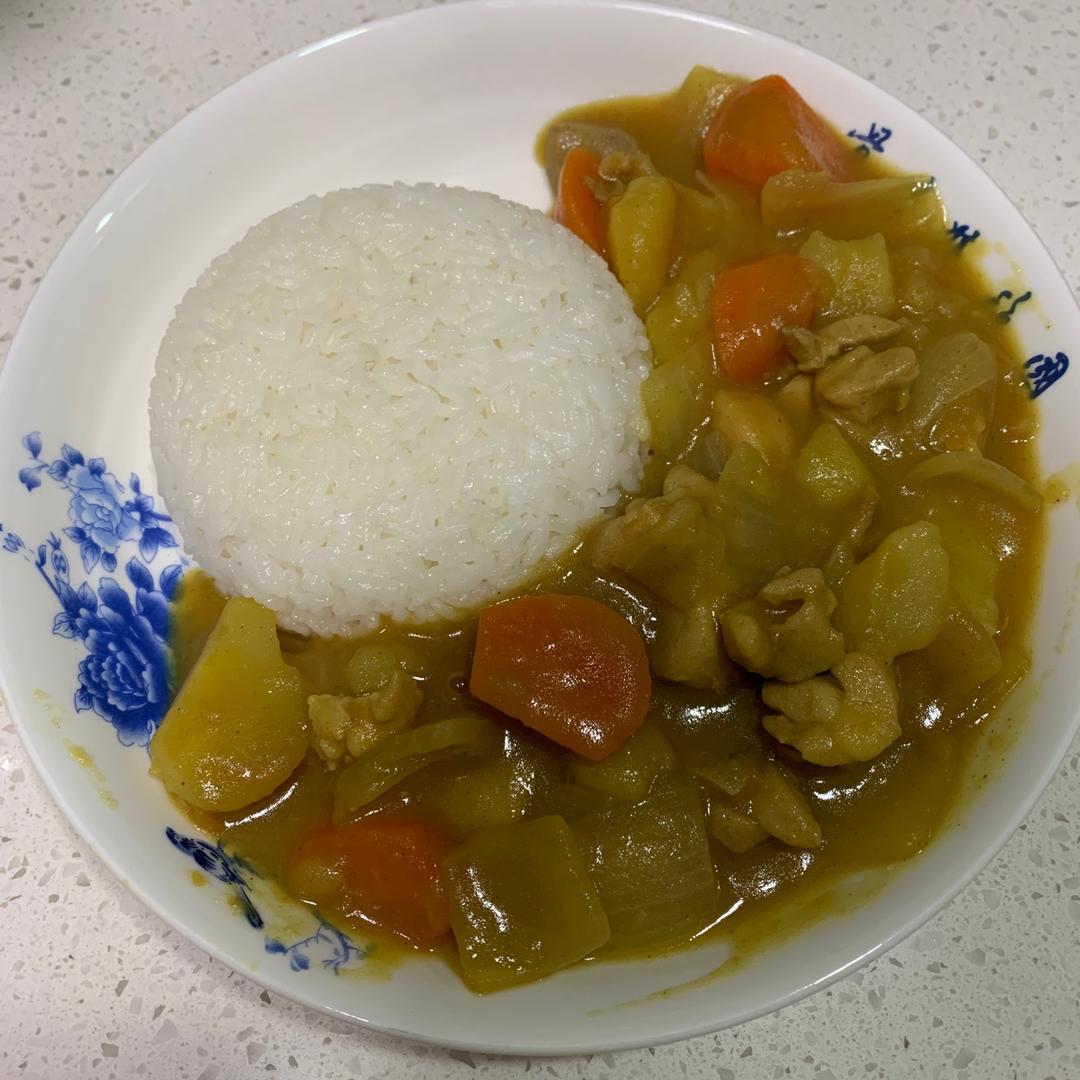 咖喱鸡肉饭