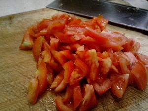 番茄牛肉丸意面（汤）的做法 步骤4