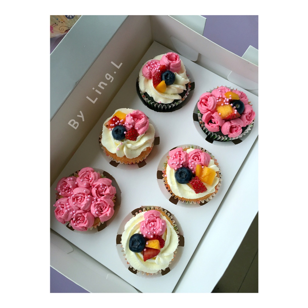 软绵绵戚风纸杯蛋糕