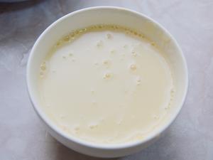 韩国柚子茶食谱—柚酱双色慕斯的做法 步骤5