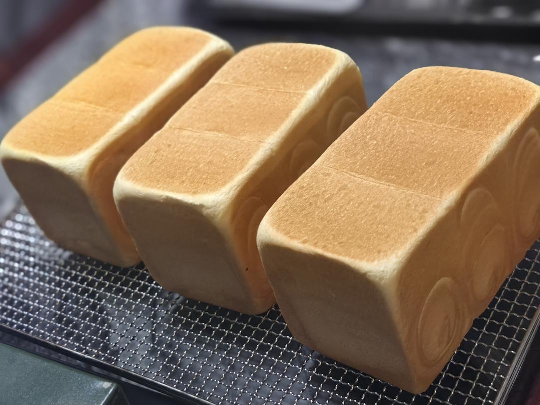 醇奶手撕吐司