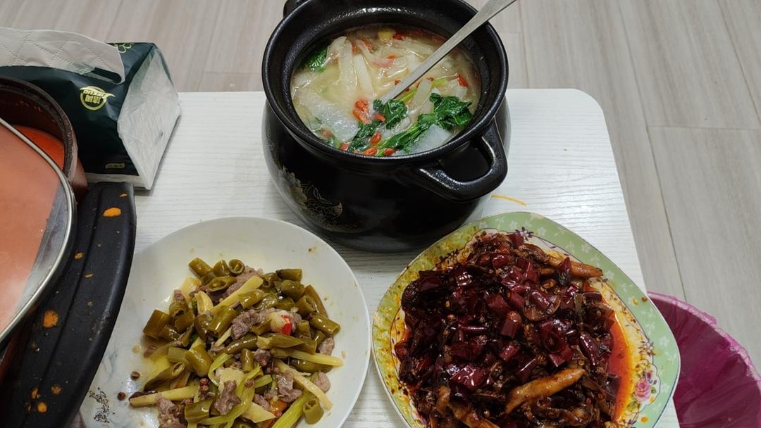 润肺萝卜汤