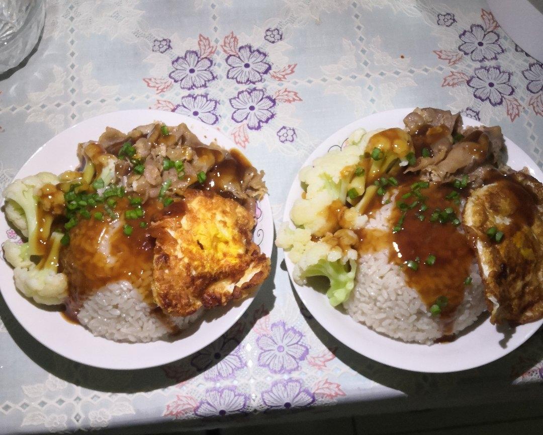 家常牛肉饭肥牛饭