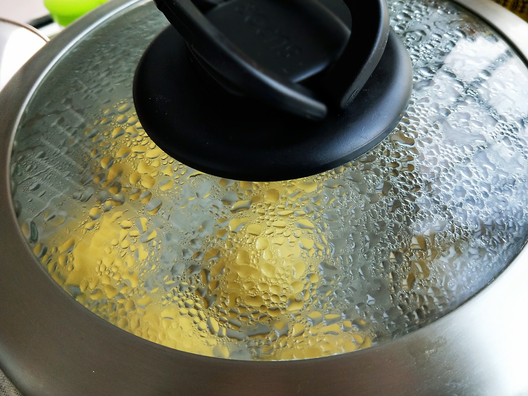 玉米面窝窝头(碗夹配菜)的做法 步骤8