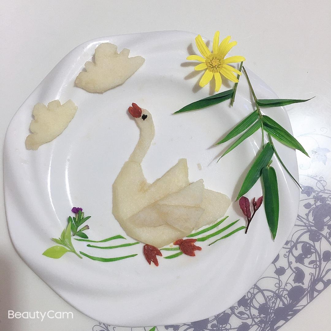 红天子做的梨子创意拼盘