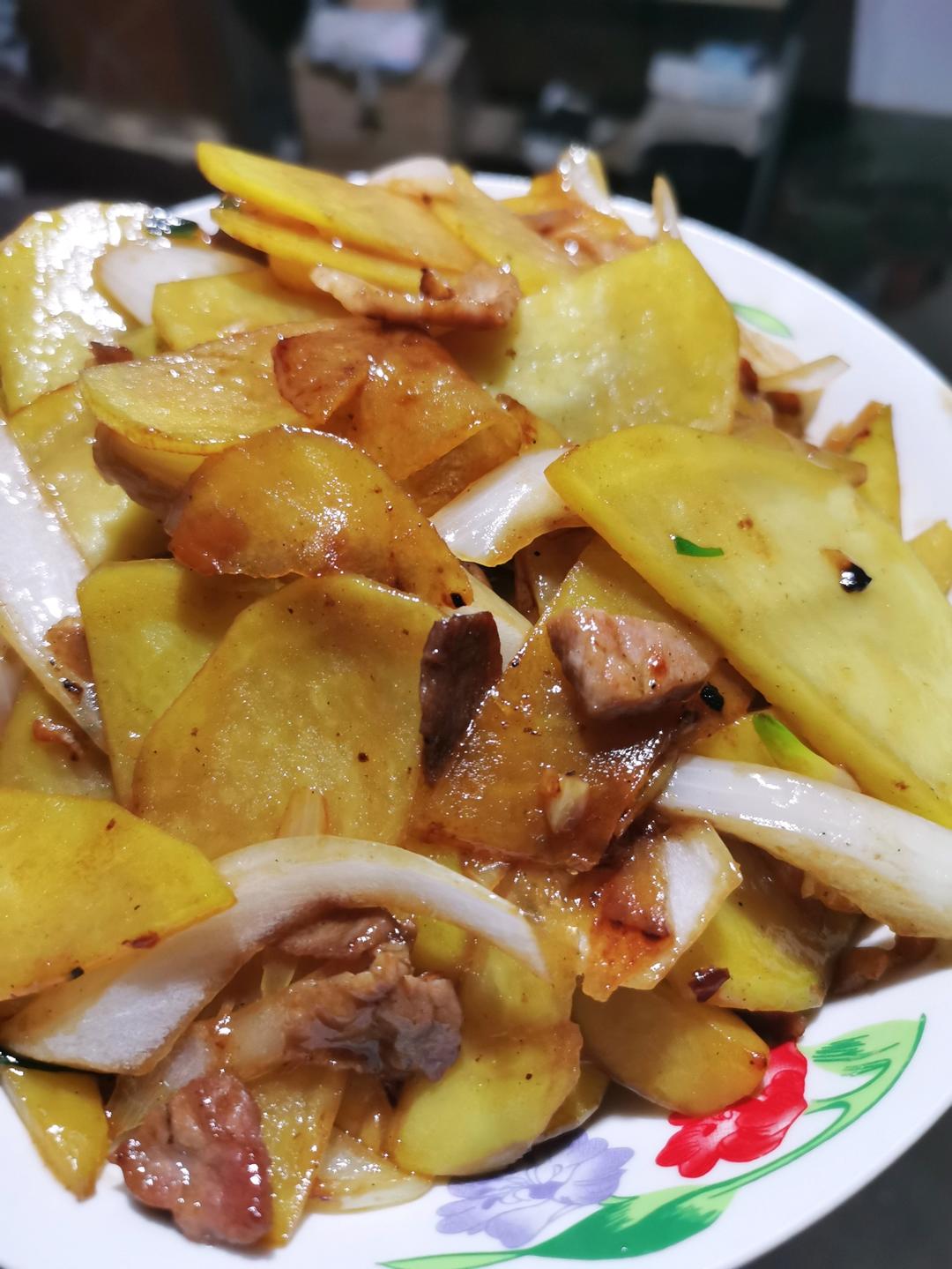 洋葱炒土豆片