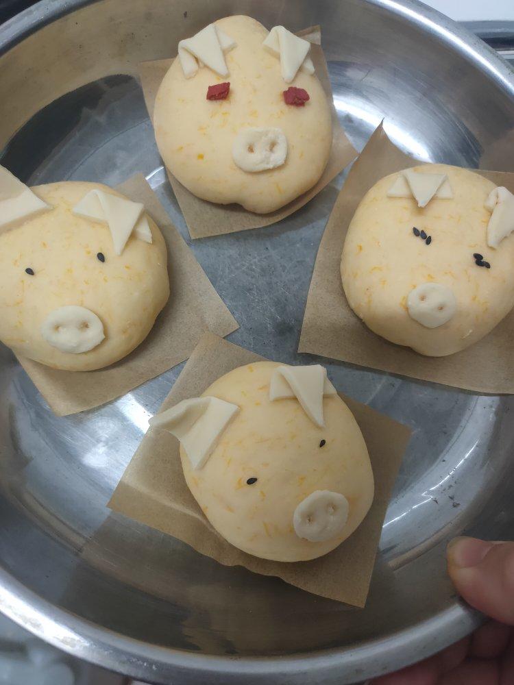 小猪肉包子