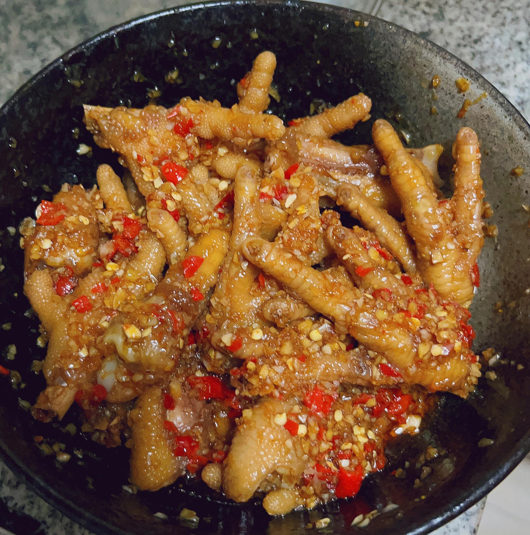 卖了十几年鸡爪的阿姨教我做的蒜香鸡爪