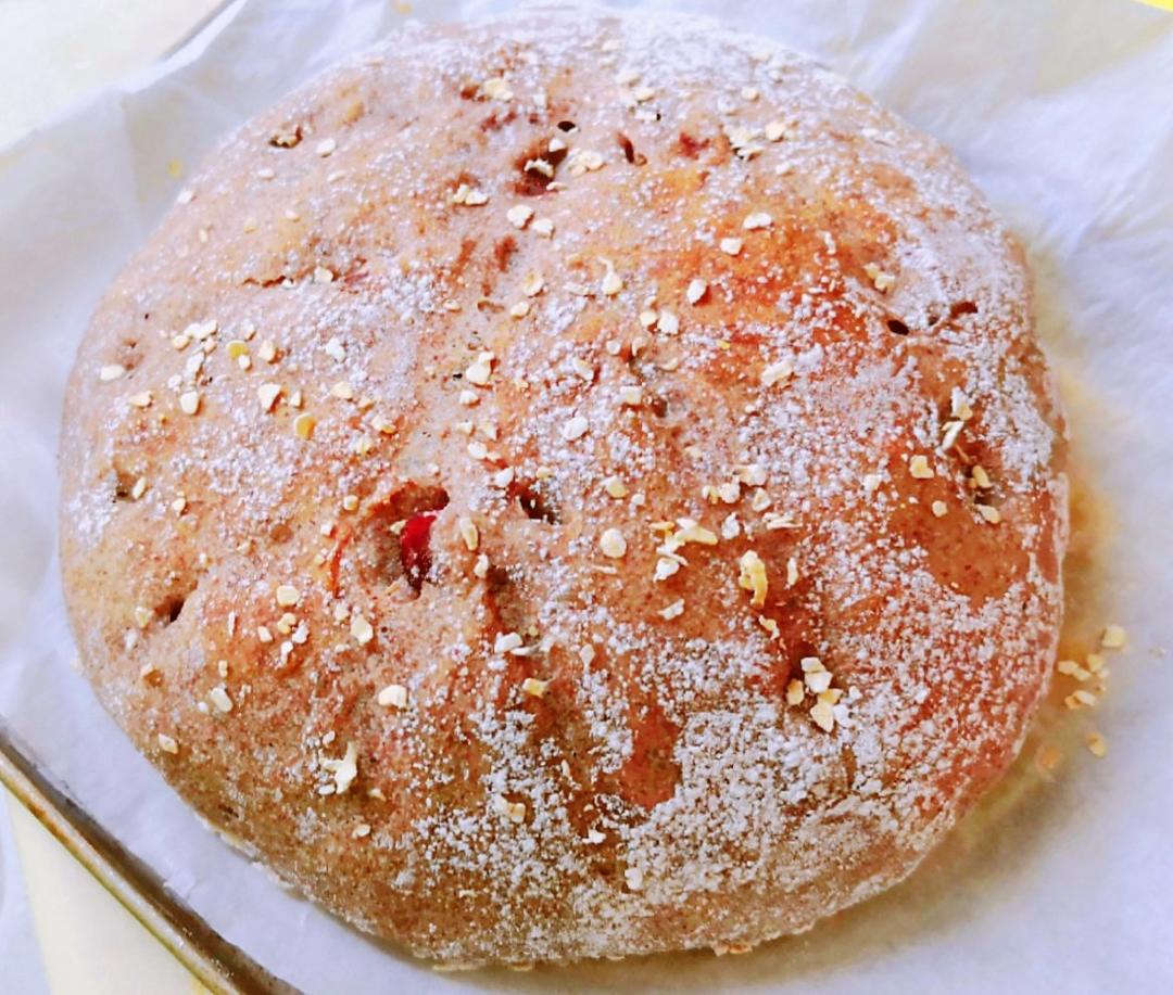 超详细过夜免揉软欧包的骚操作（红豆绿豆麻薯红薯紫薯红枣血糯米紫米黑米肉松马苏里拉坚果葡萄干椰蓉奶黄全麦抹茶可可墨西哥酱面包）   含大于5种馅的做法   2种酥皮做法     低糖少油    你想要的都可以放进去💃🏻