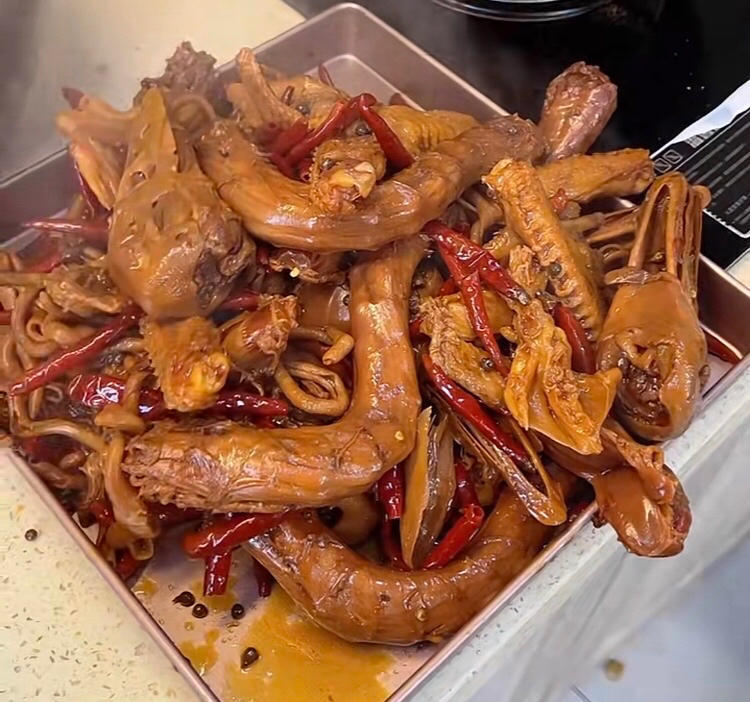 绝味鸭脖（麻辣版本）
