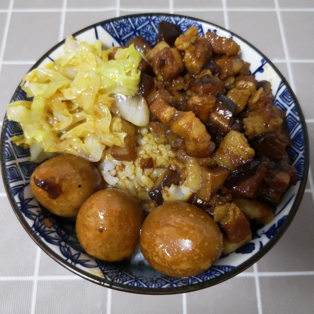 好吃到停不下来的卤肉饭