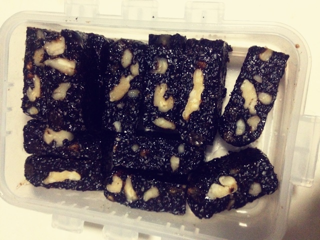 阿胶固元膏