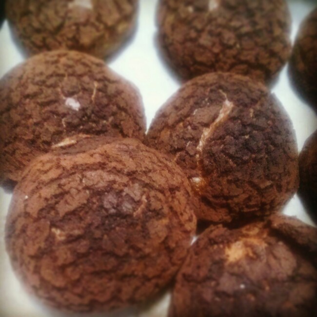 巧克力酥皮泡芙