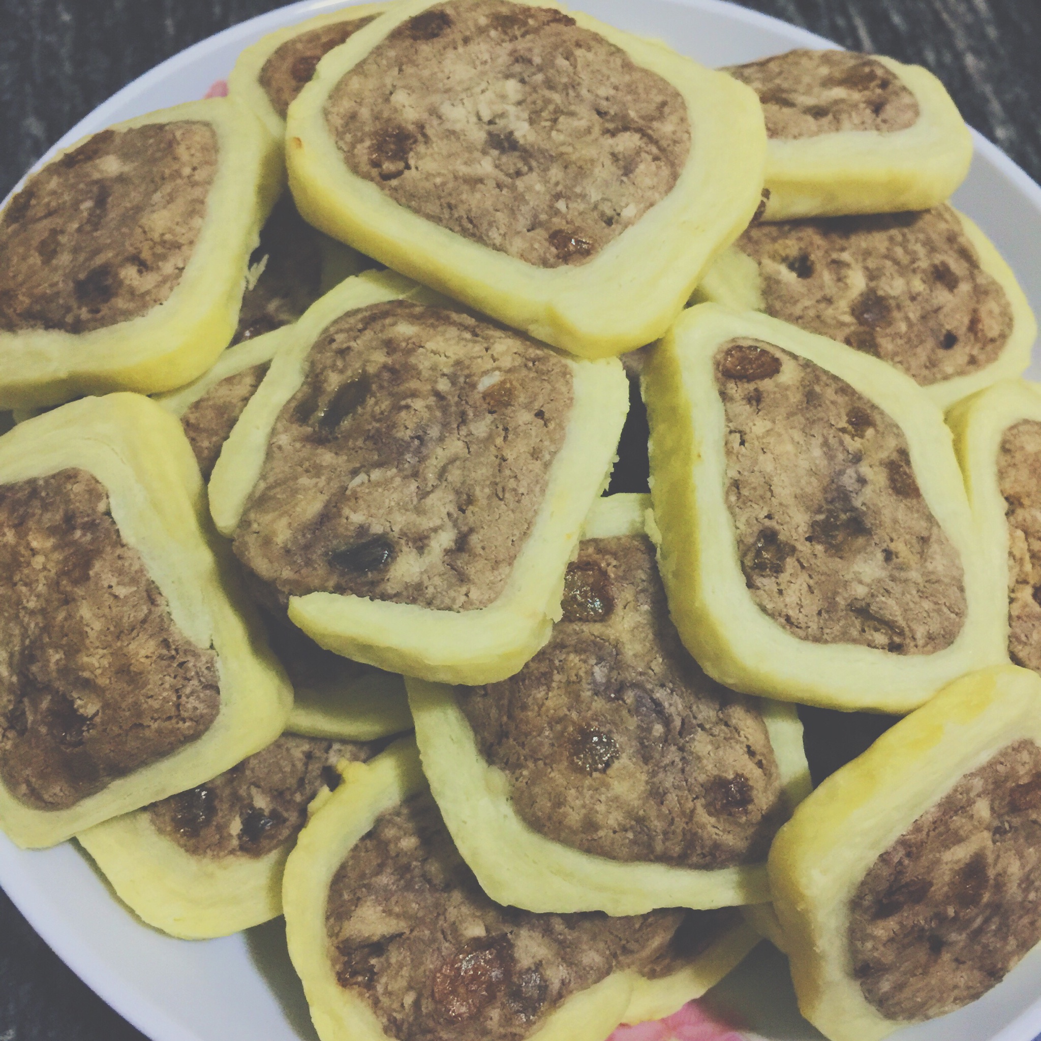 朗姆葡萄椰蓉方块饼干