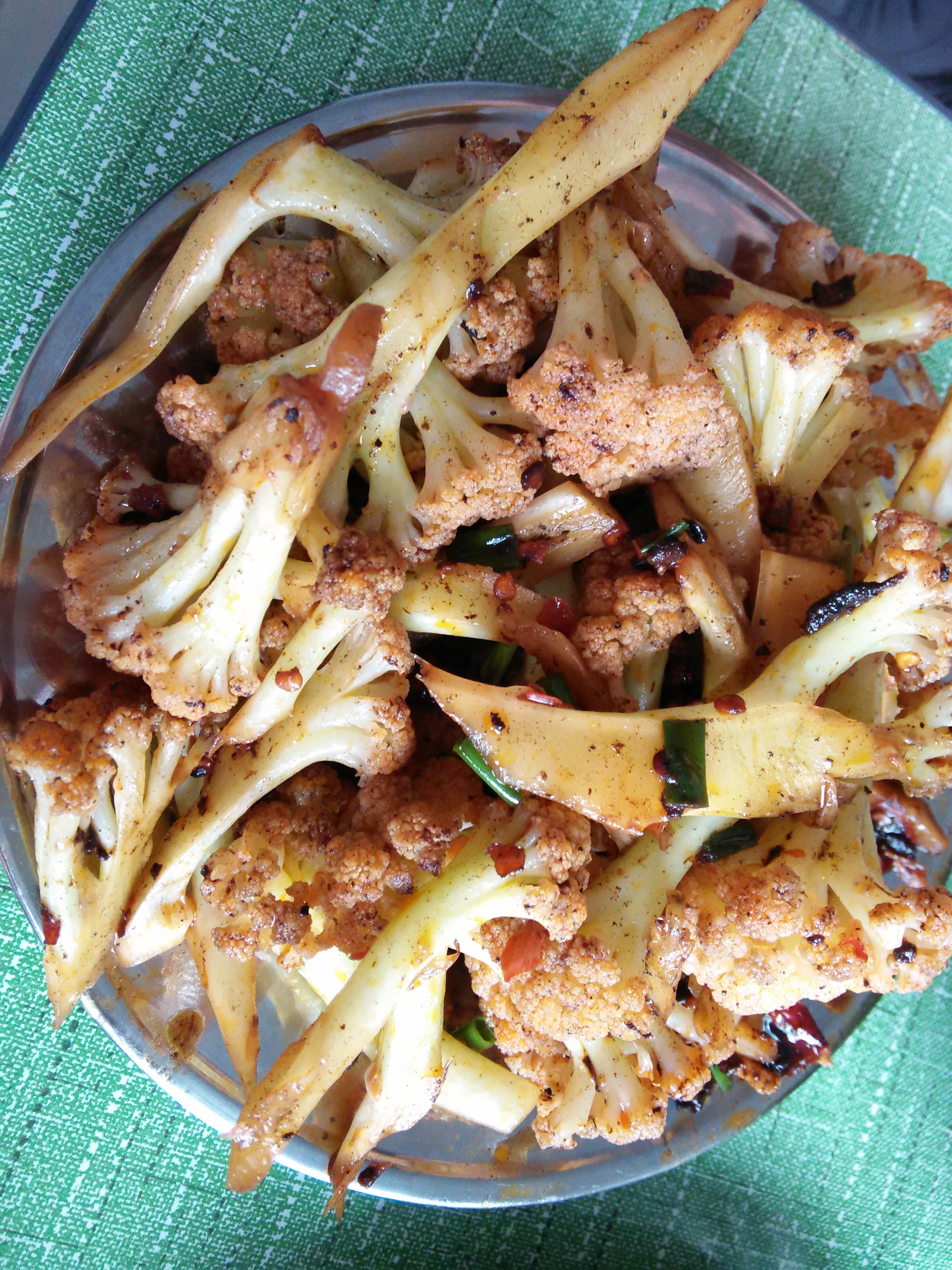 很“浪费”米饭的家常菜之一-------干锅菜花