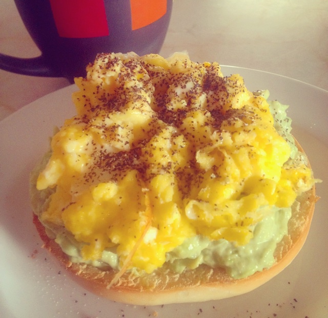 巨好吃的牛油果土司