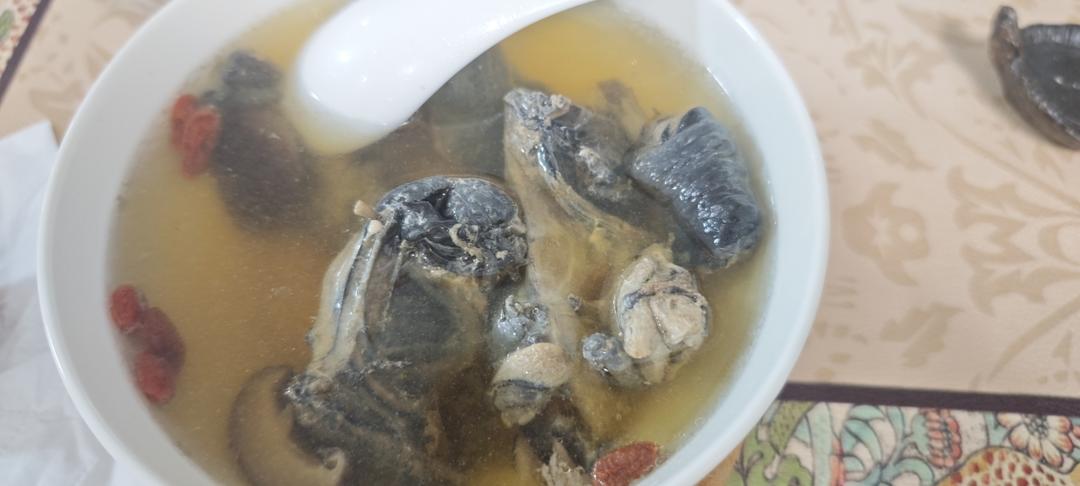 「家庭版」乌骨鸡汤💯