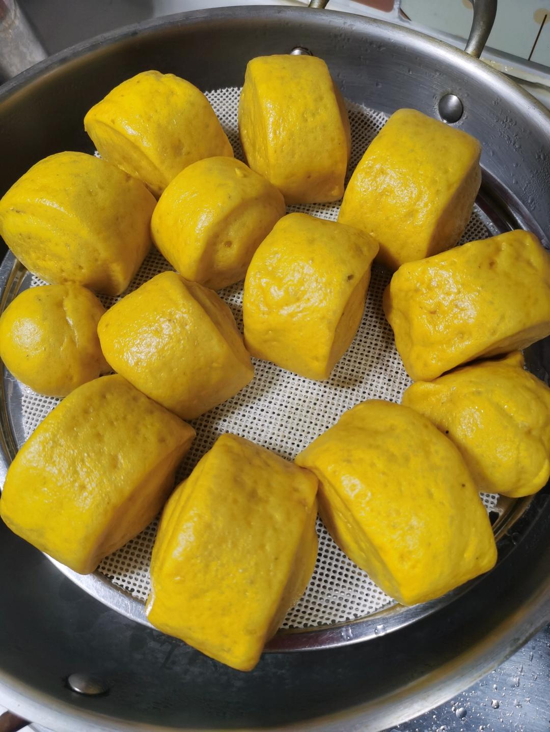 非常简单的健康养胃杂粮馒头(紫薯 南瓜 黑米)