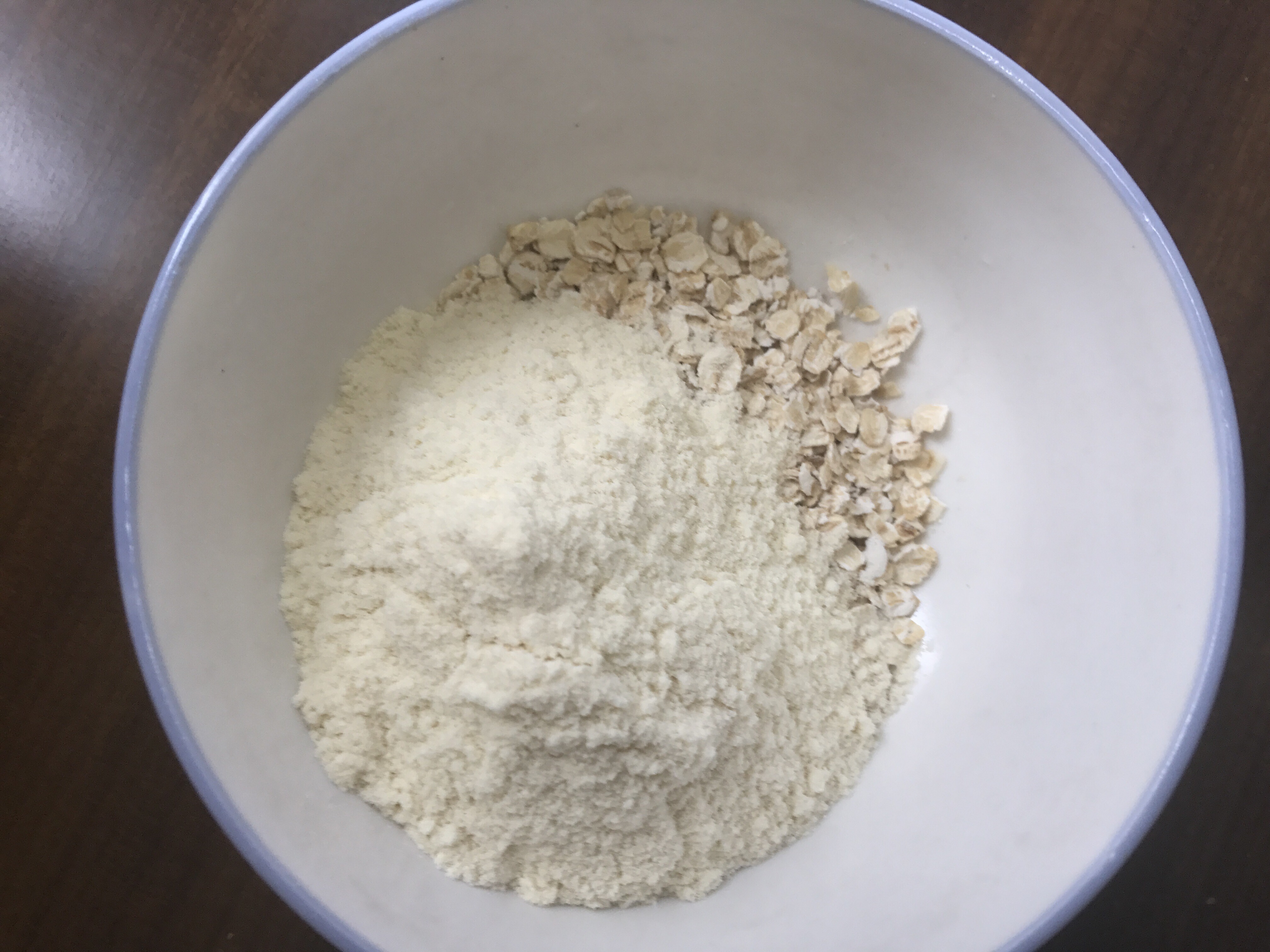 燕麦豆浆（健康早餐）的做法 步骤1