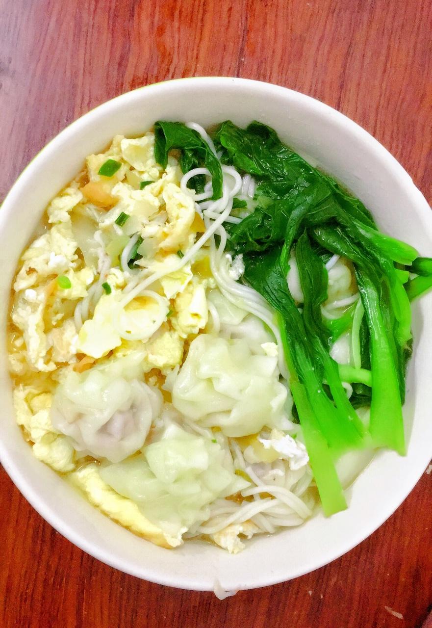 蛋汤云吞面(简易版)