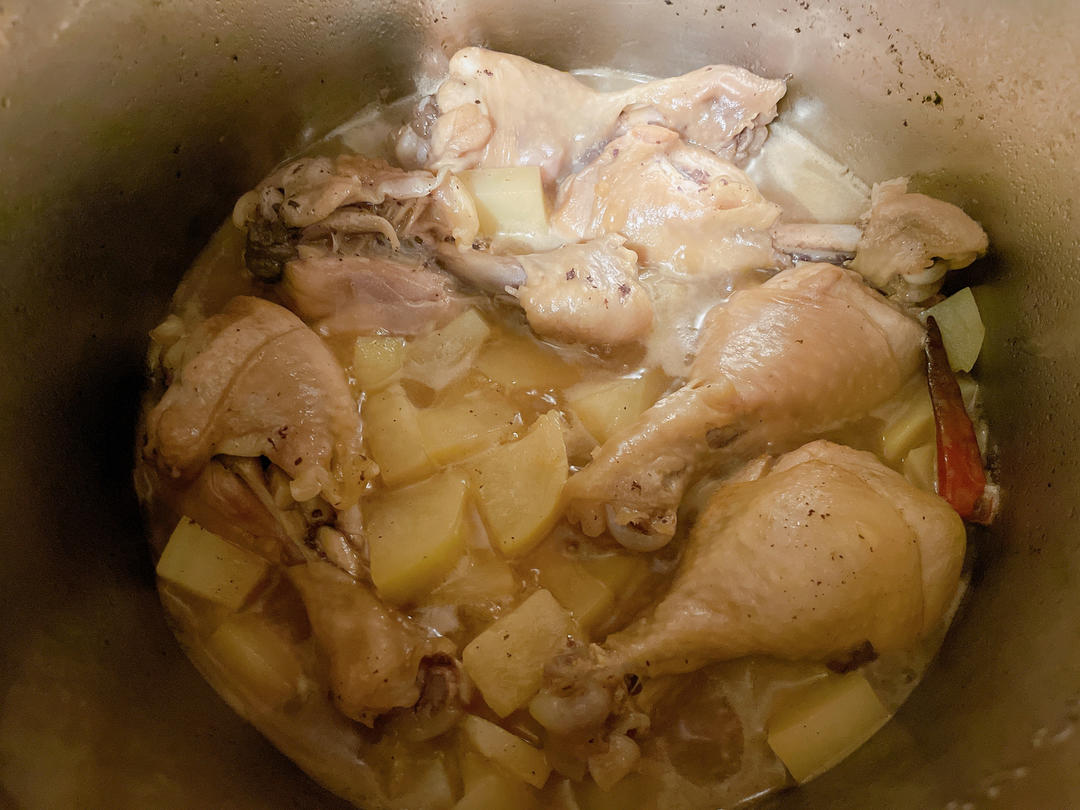 红烧土豆炖鸡腿