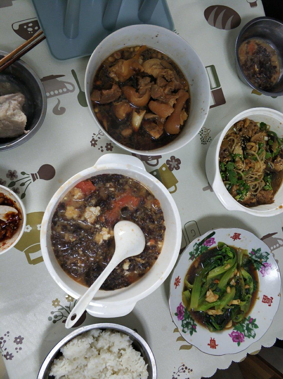 番茄紫菜鸡蛋汤