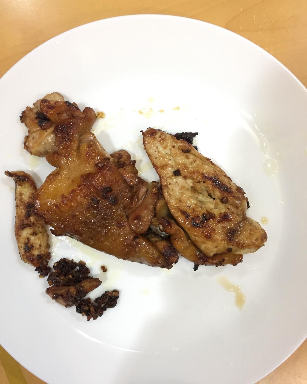 酷炫屌炸天好吃的煎鸡胸肉（香蒜蜂蜜煎鸡胸肉）