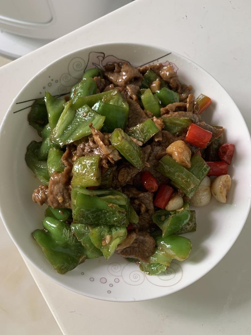 小炒黄牛肉