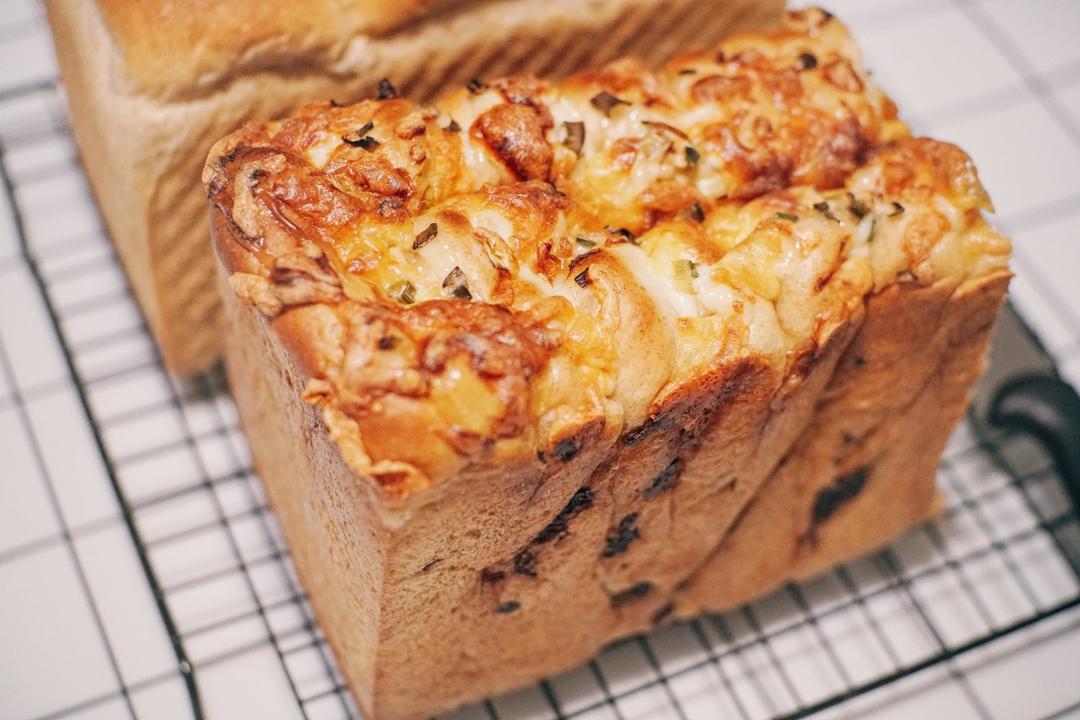 肉松吐司【超多料香爆马苏里拉】