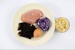 糙米鸡胸肉饭「健身小厨」的做法 步骤1