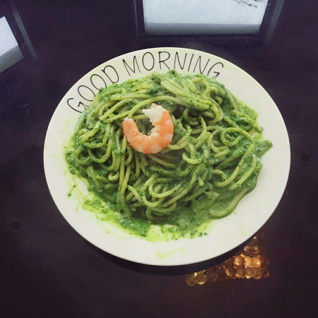 菠菜意面