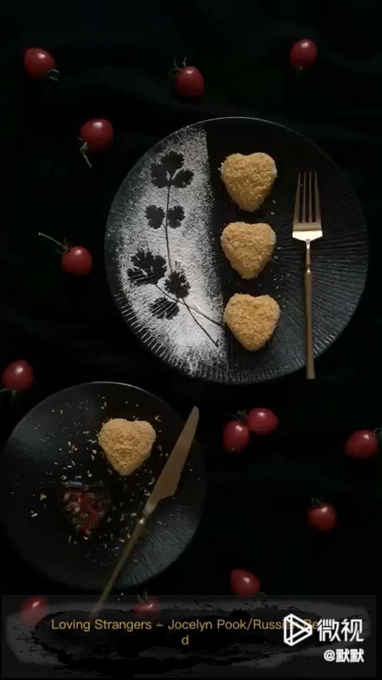 芝心龙利鱼薯泥饼配番茄莎莎