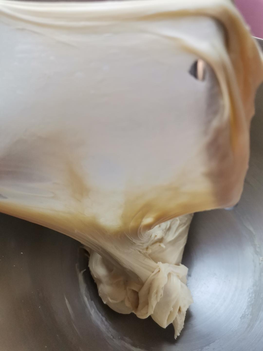 视频🐛经典｜毛毛虫面包｜美味松软｜奶味浓郁｜一口一个满足