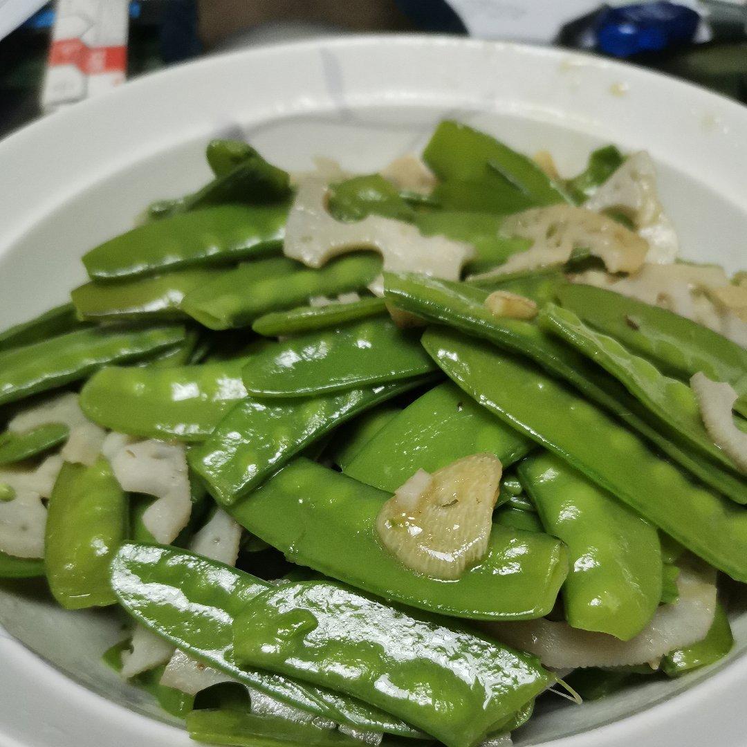 荷塘月色🌙荷兰豆炒藕片